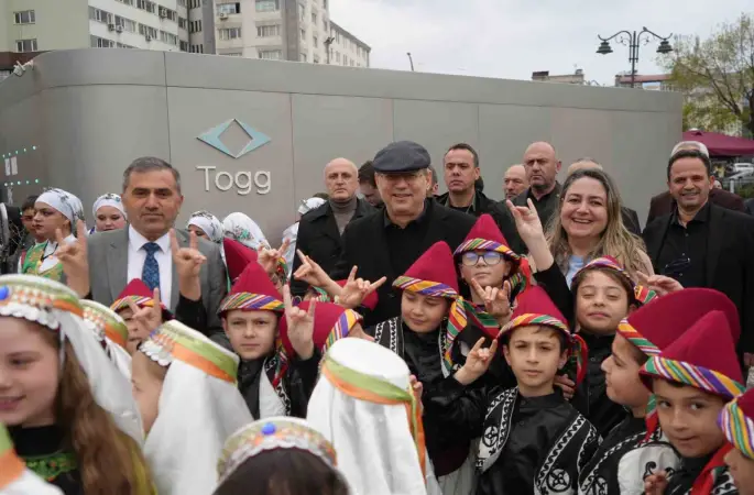 MHP Genel Başkan Yardımcısı Topsakal: "Avrupa Türklerle iyi geçinmek zorunda"
