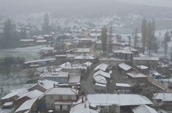Mihalıcçık beyaza büründü
