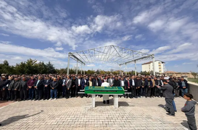 Milli maçta hayatını kaybeden kameraman son yolculuğuna uğurlandı
