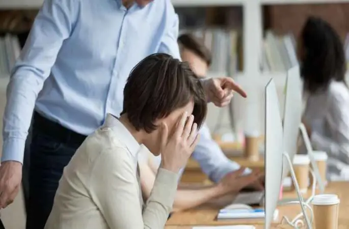 Emsal mobbing kararı