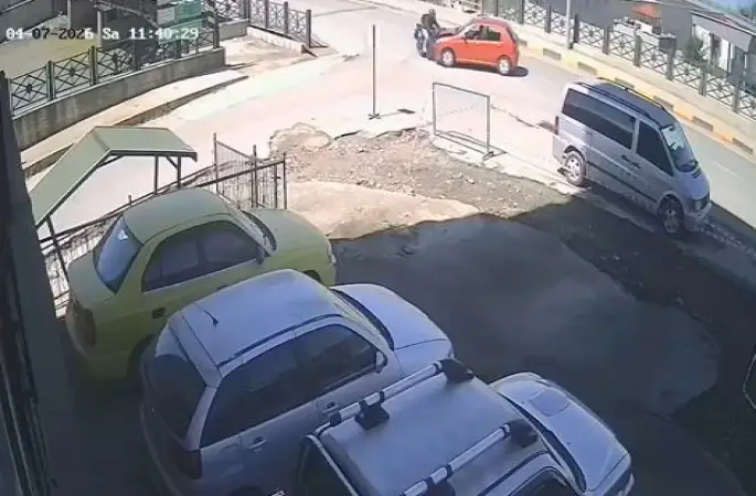 Motosiklet sürücüsü hayatını kaybetmişti, kaza anı kameralara yansıdı
