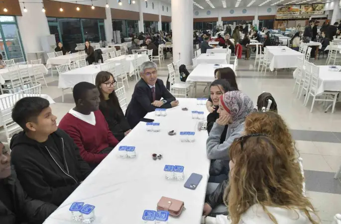 MSKÜ’de öğrenciler ve personel iftar sofrasında bir araya geldi

