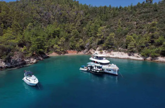 Muğla Büyükşehir, deniz temizliğine karşı atık alım filosunu genişletiyor
