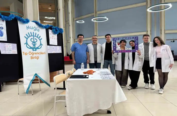 Muğla’da "kanser okuryazarlığı" seferberliği genç tıbbiyelerden önemli adım

