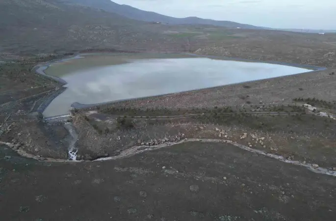 Niğde’de sağanak ve eriyen kar suları taşkınlara neden oldu

