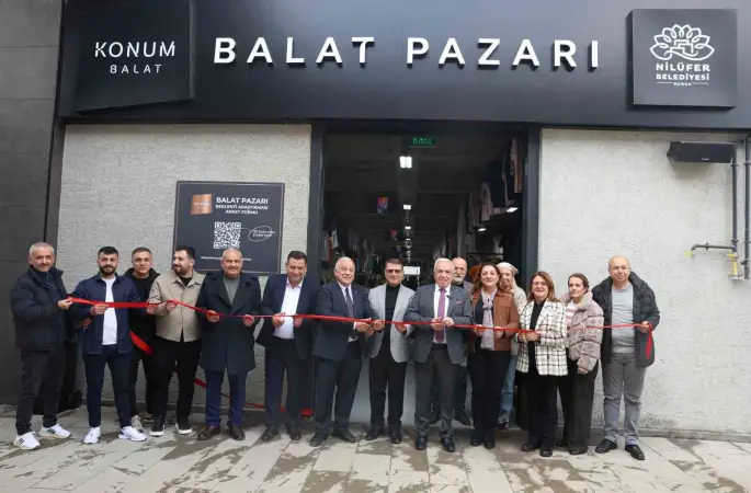 Nilüfer’in 8’inci giyim pazarı Balat’ta açıldı
