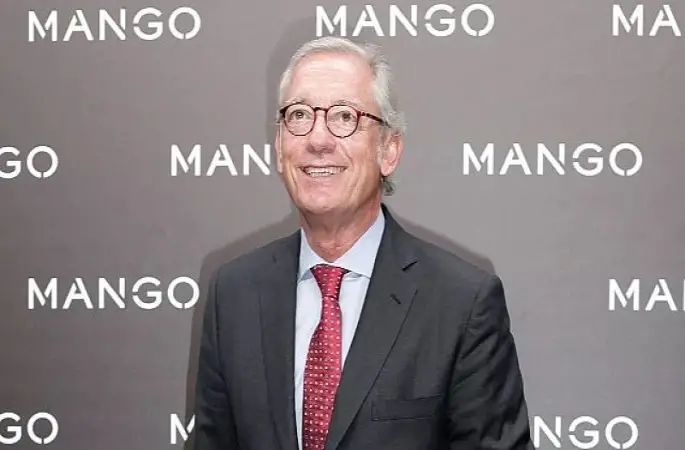 Ünlü tekstil markasının sahibi 100 metreden düşerek hayatını kaybetti