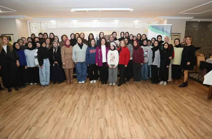 Öğrencilerle bir araya geldiler
