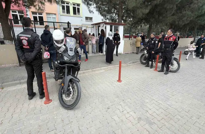 Okullarda huzurun ve güvenliğin sağlanması için ekipler görev başında
