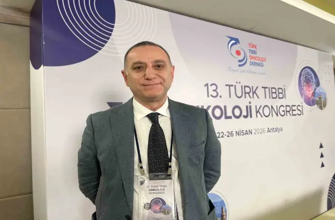 Onkoloji uzmanından sosyal medya kürlerine uyarı: "Masum görülen bitkilerin içinde birçok kimyasal var"
