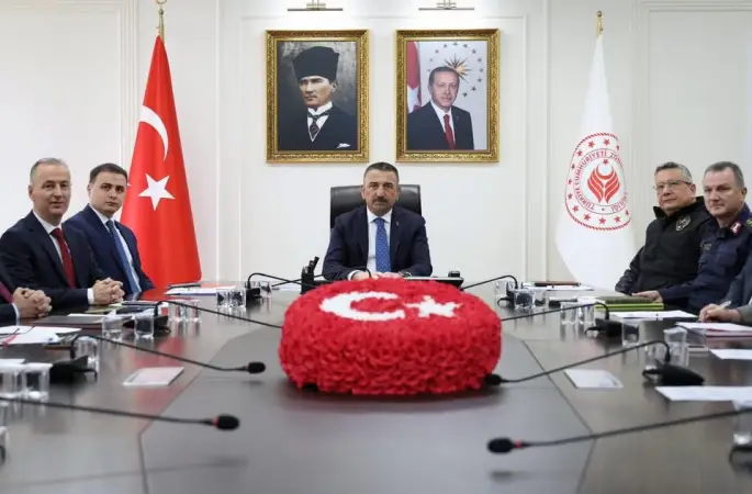 Orman yangınlarına karşı tedbirler görüşüldü
