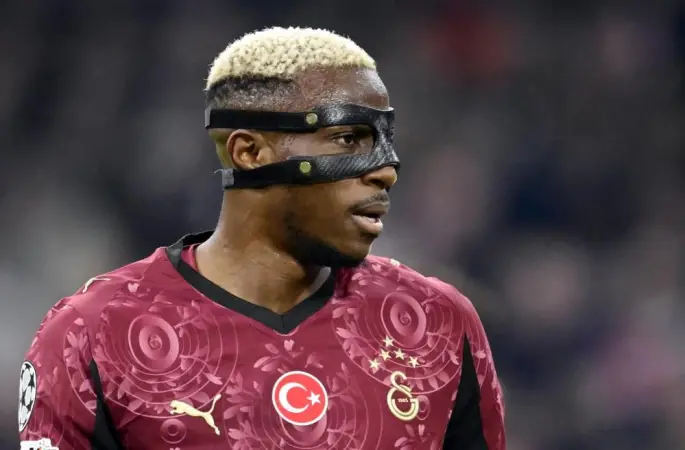Osimhen, Avrupa'da ilk hat-trick'i Ajax karşısında yaptı