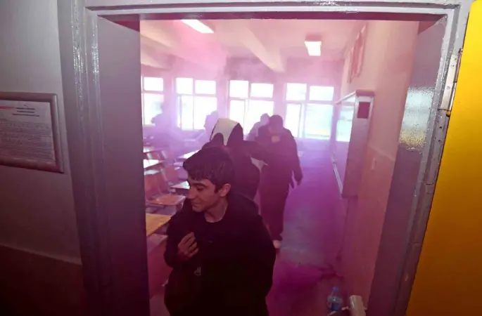 Osmangazi’de gerçeğini aratmayan yangın tatbikatı
