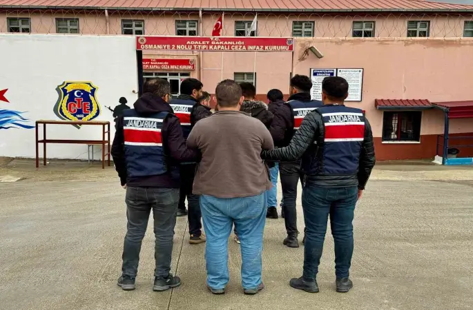 Osmaniye merkezli DEAŞ operasyonu: 3 şüpheli tutuklandı
