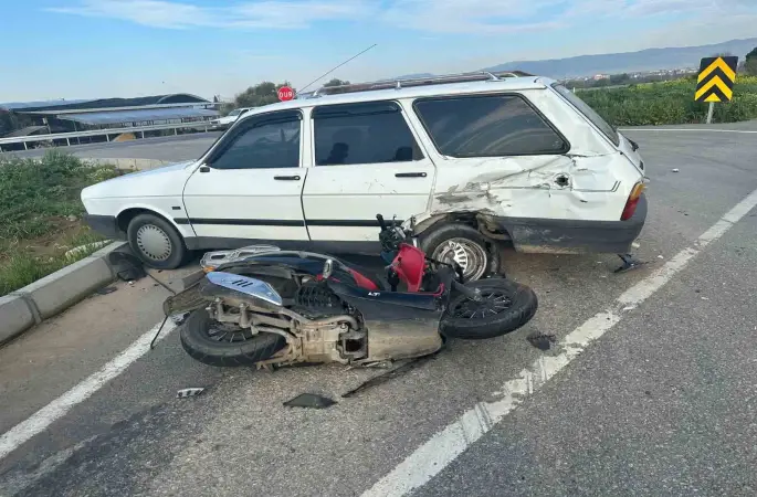 Otomobille çarpışan motosikletin sürücüsü hayatını kaybetti
