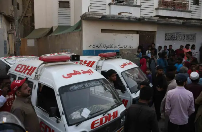 Pakistan’da üç katlı binada tüp patladı: 16 ölü, 14 yaralı
