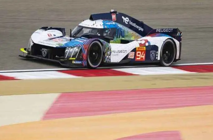 Yeni Peugeot E-408 Paris Otomobil Fuarı’nda dünyaya tanıtılacak