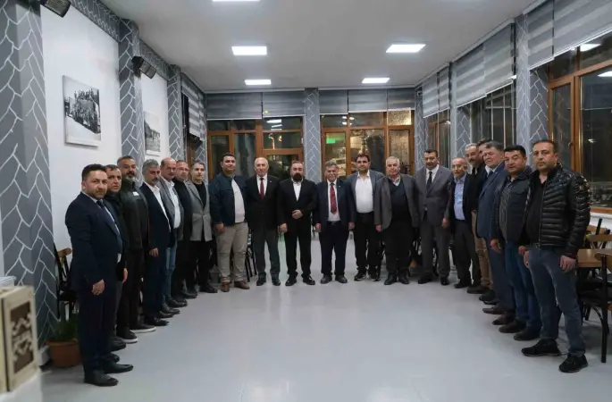 Pınarbaşı ve Sarız’dan Başkan Odakır’a tam destek
