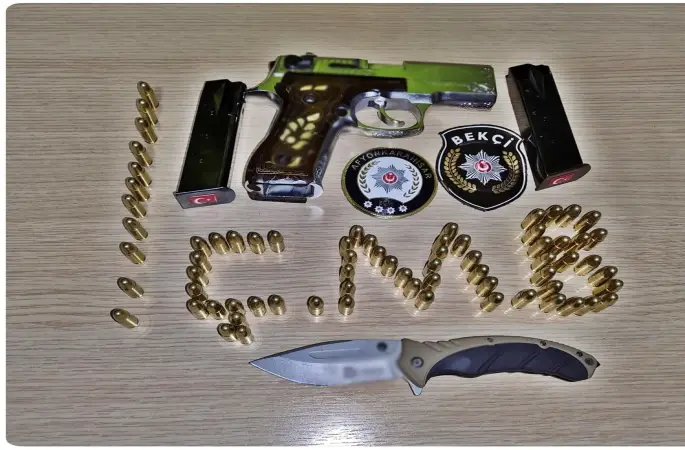 Polis çeşitli suçlardan aranan 20 kişiyi yakaladı
