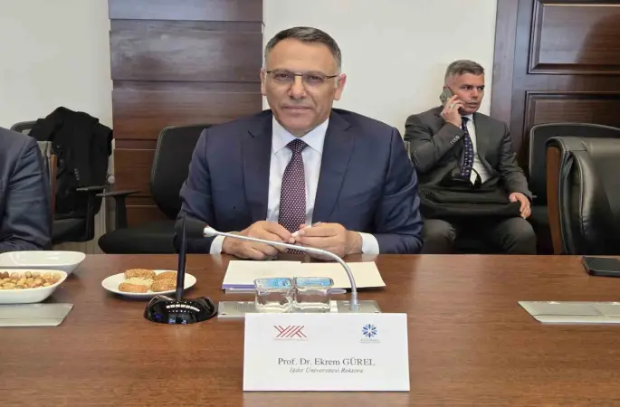 Rektör Gürel, ÜNİDAP 8. dönem toplantısına katıldı
