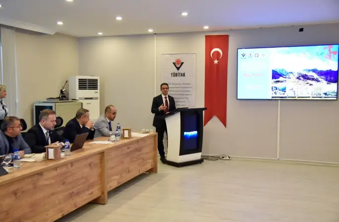 Rektör Yardımcısı Kurnaz: "Disiplinlerarası çalışmalar bilimsel değer üretiyor"
