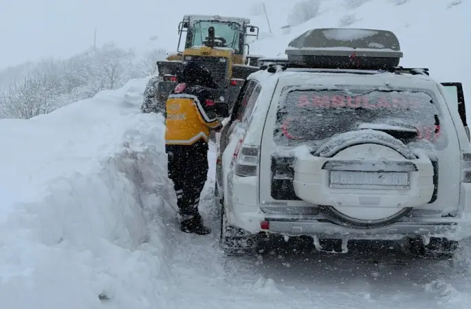 Rize’de kar nedeniyle 31 köy yolu ulaşıma kapandı
