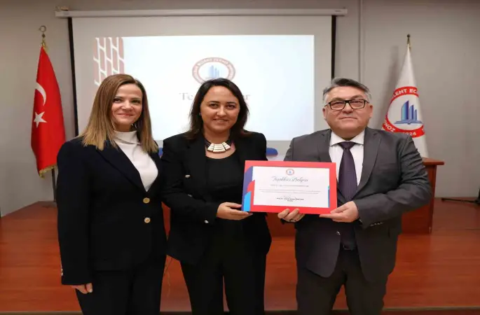 Sağlık Bilimleri Fakültesi 2025-2026 Yılı akademik kurul toplantısı gerçekleştirildi
