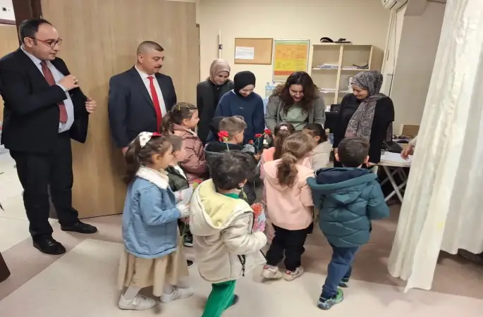 Sağlık çalışanlarını onurlandıran etkinlik
