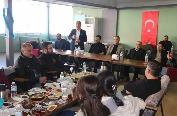 Sağlık-Sen, üyeleriyle bir araya geldi
