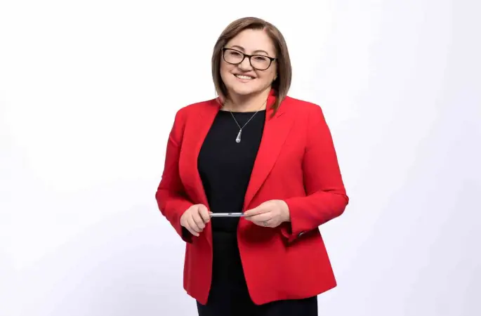 Şahin: "Bu şehrin üretim gücünü büyüten en büyük güç işçi kardeşlerimizdir"
