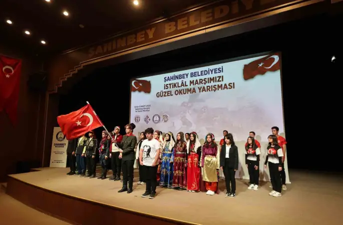 Şahinbeyli öğrenciler İstiklal Marşını en güzel okumak için yarıştı
