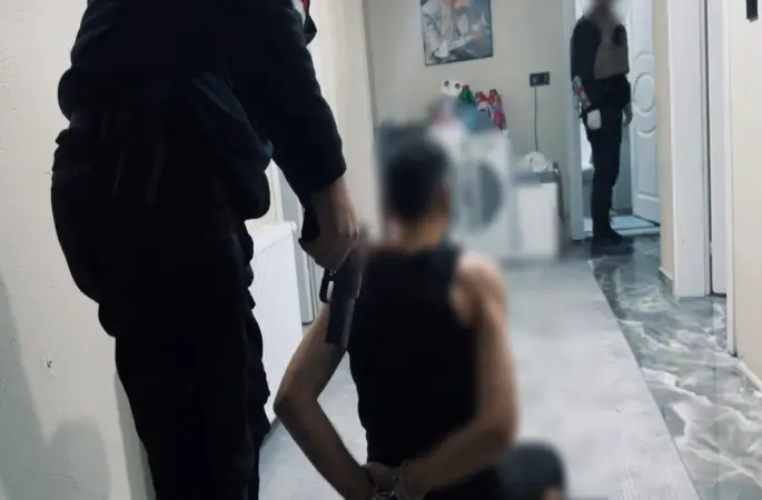 Sakarya’da 6 adrese eş zamanlı uyuşturucu operasyonu: 4 tutuklama
