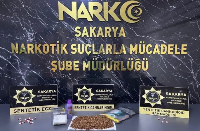 Sakarya’da zehir tacirlerine operasyon: 3 tutuklama
