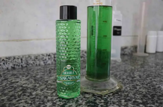 Sakarya’nın çiçekleri şişelendi, kokusu dünyayı sardı
