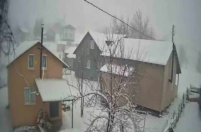 Sakarya’nın yüksek kesimleri beyaz örtüyle kaplandı
