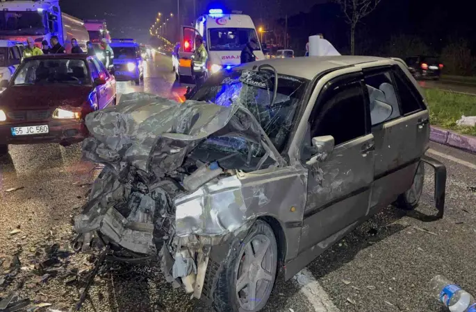 Samsun’da zincirleme trafik kazası: 6 yaralı
