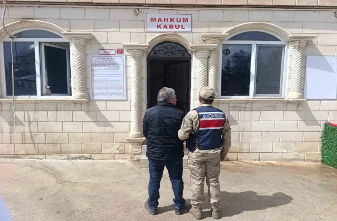 Şanlıurfa’da aranan 2 şahıs yakalandı
