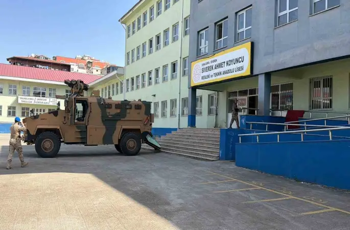 Şanlıurfa’da lisede silahlı saldırı 13 yaralı
