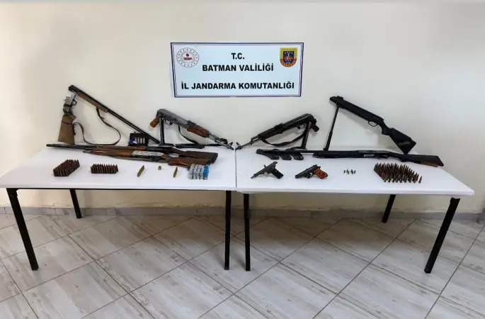Sason’da kaçak silahlar ele geçirildi, 2 kişi tutuklandı
