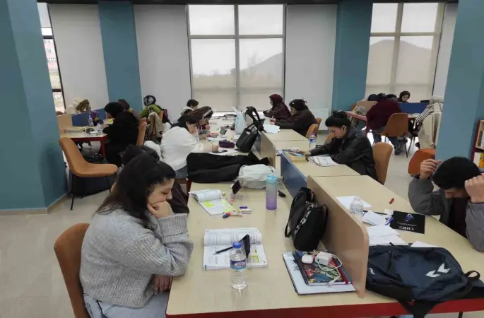 Sason’da yeni kütüphaneye yoğun ilgi
