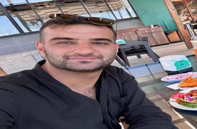 Savaşı andıran mahalle kavgasında ölenlerden ikisinin baba ve oğul olduğu ortaya çıktı
