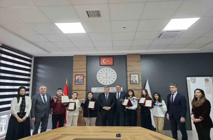 Savunmadan Sanata yarışmasında ödüller sahiplerini buldu
