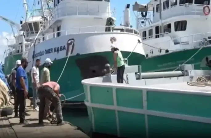 Balıkçılar, ‘Vira Bismillah’ demek için hazırlanıyor