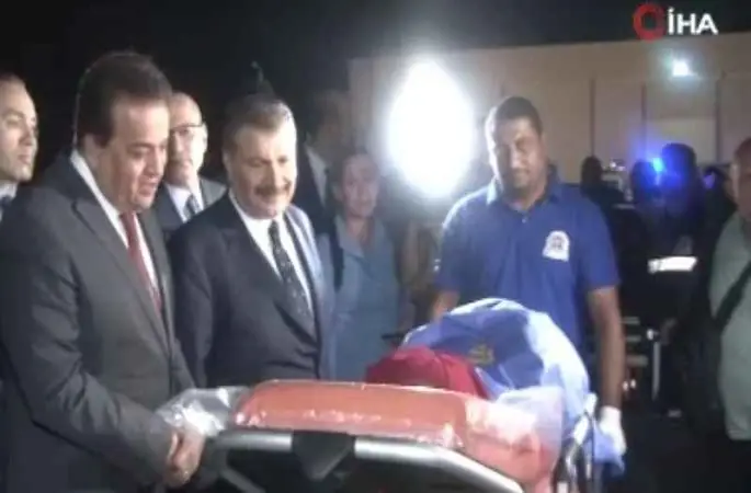 Gazze Şeridi’nden Türkiye'ye getirilecek 27 hastayı taşıyan uçak Mısır'dan havalandı