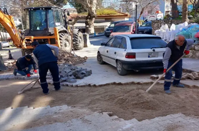 Şehzadeler’de bozulan yol ve kaldırımlar için ihale yapıldı
