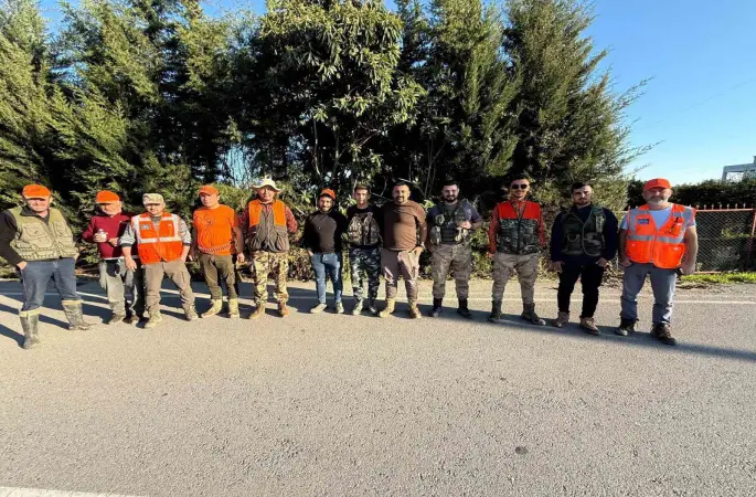 Serik’te tarım arazilerini domuzlardan korumak için sürek avları devam ediyor
