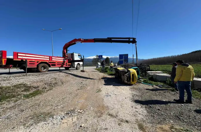 Seydikemer’de forklift devrildi: 1 yaralı
