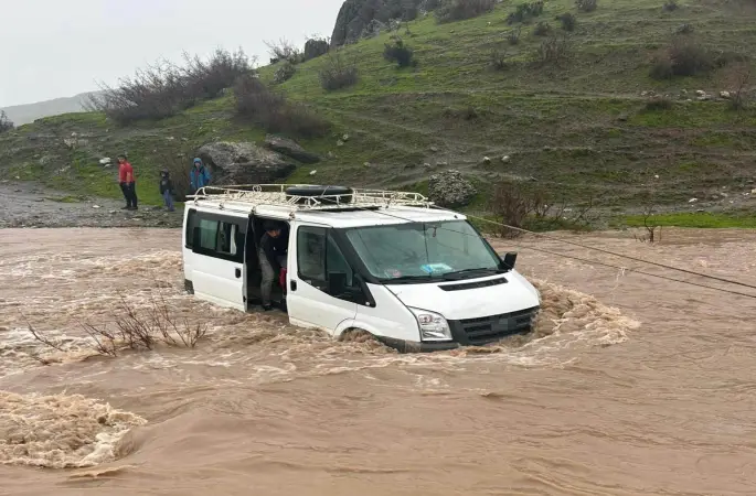 Siirt’te selde mahsur kalan kalp hastası kadın hayatını kaybetti
