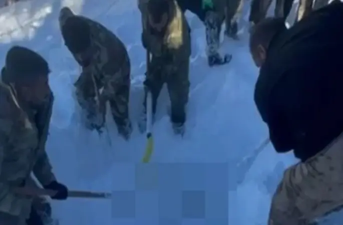 Şırnak Sınırında Acı Olay: Kar Altında Mahsur Kalan Genç Hayatını Kaybetti