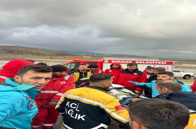 Şırnak’ta işçileri taşıyan servis kaza yaptı: 9 yaralı
